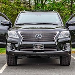 USED Inventory SUV Lexus LX570 VIN:6885 Exterior Images