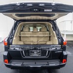 Inventory SUV Lexus LX570 VIN:3552 Exterior Images